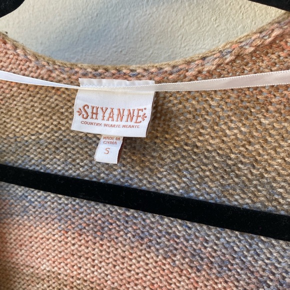 Shyanne Cardigan - Picture 2 of 3